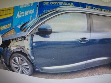 FASCIONI-MODANATURA PORTE PEUGEOT 5008-ANN0 2023