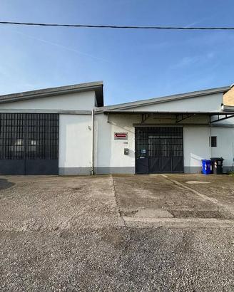 Immobile di 460 m² a Parma