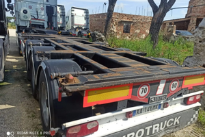 Semirimorchio Porta Container D-Tech Allungabile