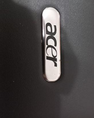 Computer  usato poco