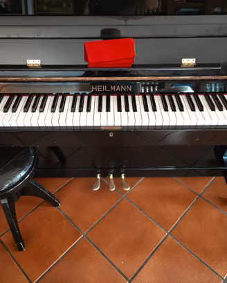 Pianoforte verticale Heilmann