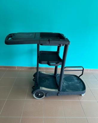 Carrello pulizie