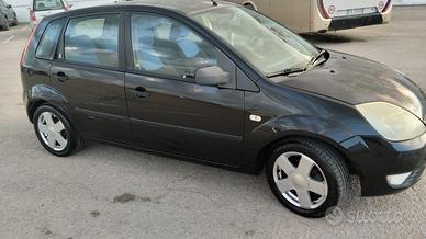 Ford Fiesta 1.4 tdci 