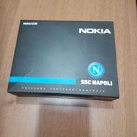 telefonino con cover personalizzata