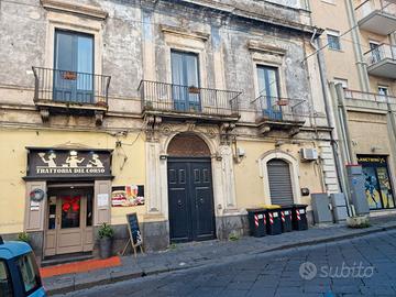 Giarre(C.so Italia) amatoriale palazzetto singolo