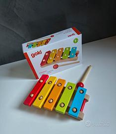 Xilofono in legno Goki per bambini