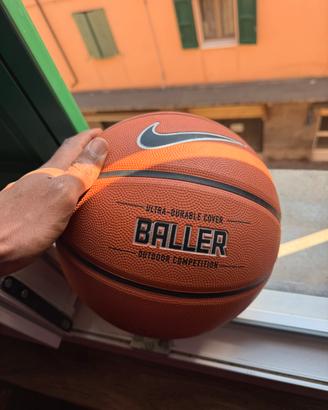 Nike Basketball 7