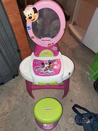 Specchiera Minnye con sgabellino