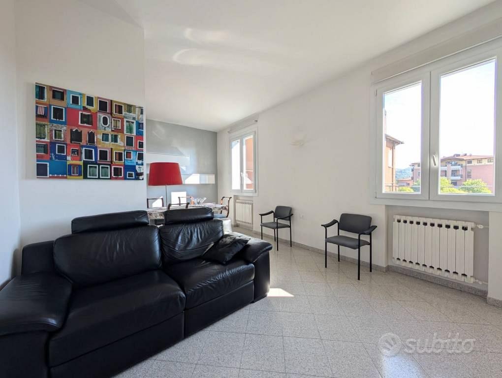 Villa di 237 m² con più di 5 locali e box auto dop - Vista 3