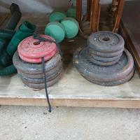 Panca piana + bilancere + dischi in ghisa