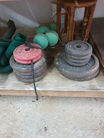 Panca piana + bilancere + dischi in ghisa