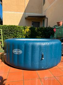 Lay-Z Spa Milan 4-6 posti + accessori e prodotti