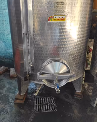 tino in acciaio inox da 3 e da 8 quintali
