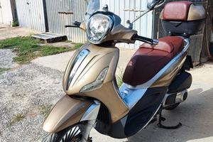 Piaggio Beverly 300 ie