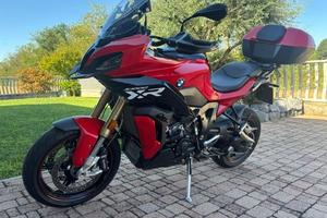 BMW S1000XR