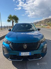 Peugeot 2008 PureTech 100 S&S Allure full optional