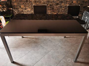 tavolo mod. calligaris