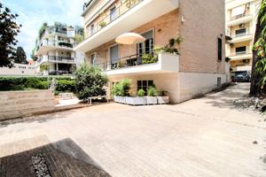 Monolocale con terrazzo piazza Vescovio