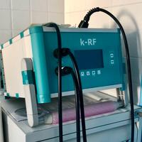 Apparecchio elettromedicale per trattamenti esteti
