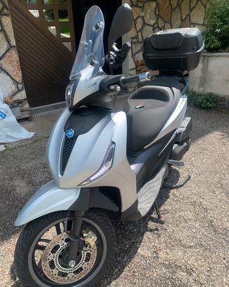 Piaggio Beverly 400s