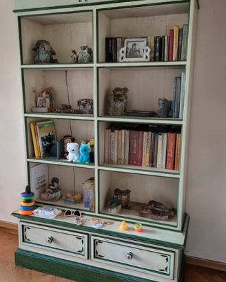 libreria dipinta a mano