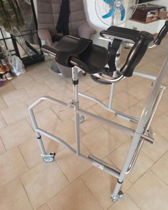 Girello per anziani/disabilità