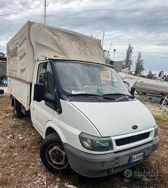 Furgone con sponda idraulica