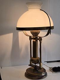 Lampada Navale Ship's lamp - lampada da carteggio