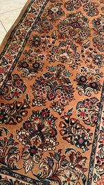 Tappeto persiano lungo originale