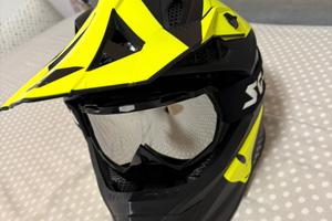 Casco motocross UFO taglia M