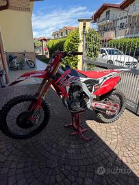 HONDA CRF 250 R