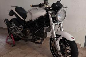 Ducati Monster 1000s