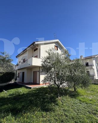 Villa singola Isernia [FZ TDSBNT H9VRG]