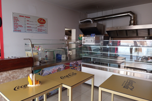 Pizzeria forno a legna kebaberia polli allo spiedo