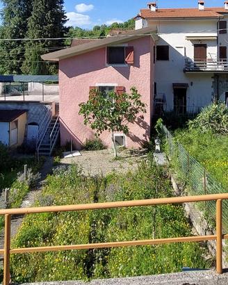 CASA INDIPENDENTE A SESTA GODANO