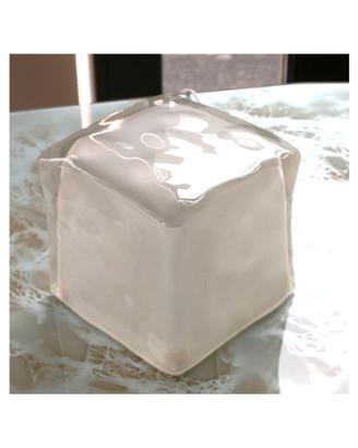 Lampada da tavolo 'ice cube'