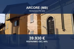 Immobile in asta di 51 m² a Arcore