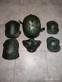 softair militare caschetto mascherina ginocchiere