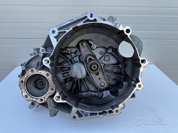 CAMBIO MANUALE COMPLETO AUDI Q2 Serie (GAB) udl Be