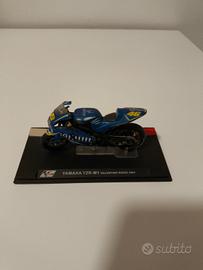 Modellino MotoGP Yamaha Valentino Rossi numero 46