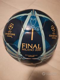 pallone Champions 2016