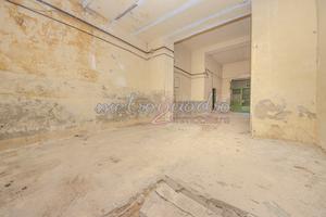 Ampio Locale Commerciale nel Cuore di Formia