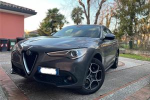 Alfa Romeo Stelvio  2.2 t Super Q4