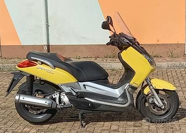 Yamaha X-Max 250 - 2006