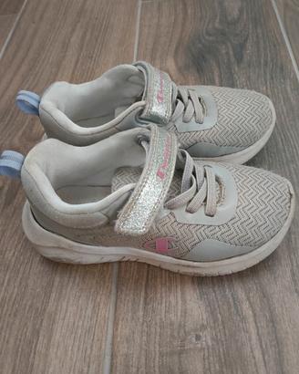 Scarpe Champion n. 29