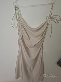 vestito corto  con brillantini