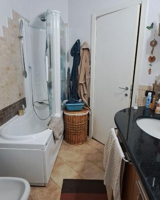 Sanitari, blocco doccia