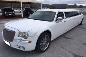 Chrysler 300C C300 LIMOUSINE