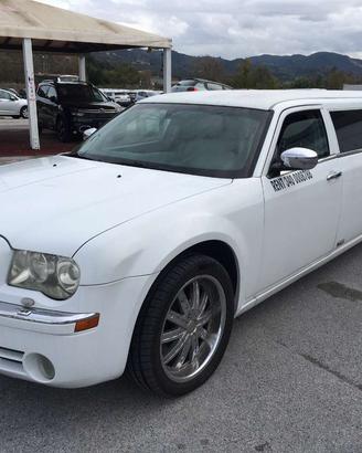 Chrysler 300C C300 LIMOUSINE