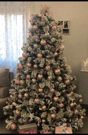 Albero di Natale innevato  in PVC  2.10 metri.